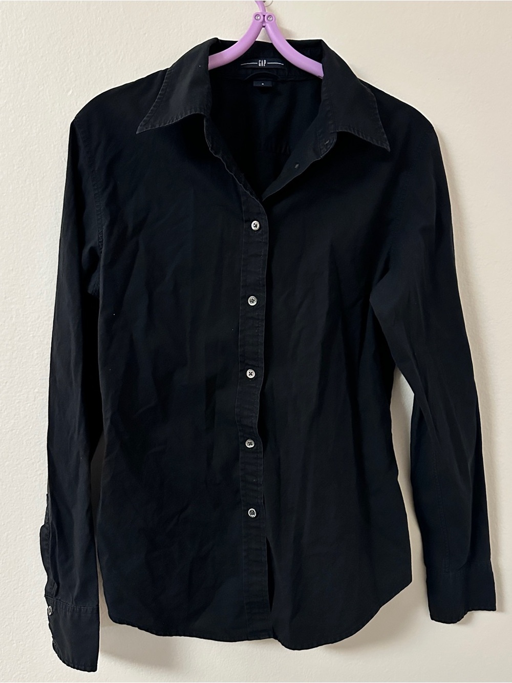 Gap black button up